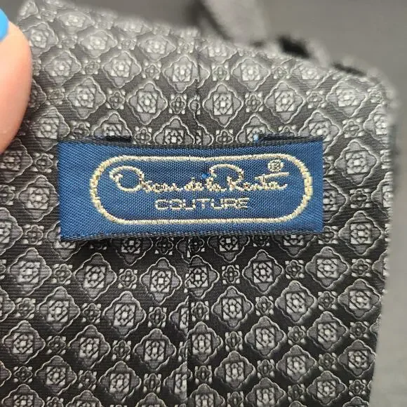 Oscar De La Renta Couture Silk Paisley Tie Designer Business‎ Casual Office - Picture 2 of 3